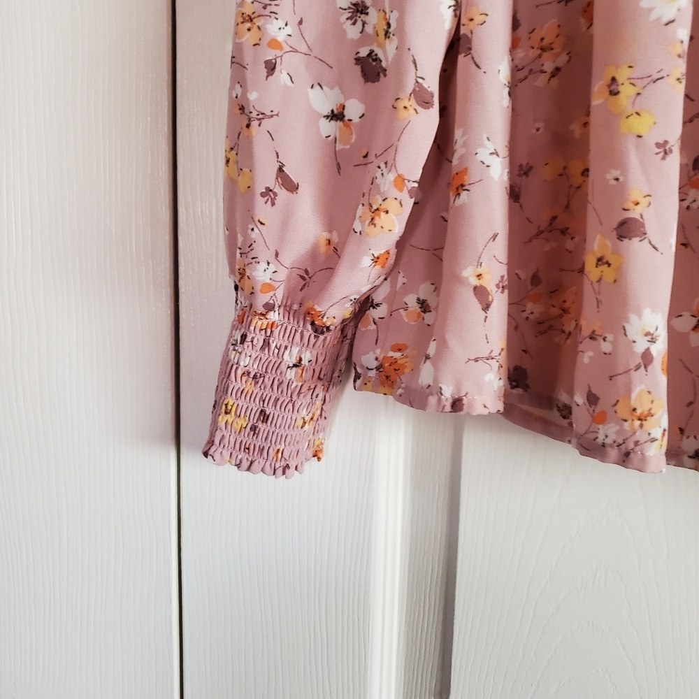 Cure Floral Smoked Blouse Baloon Sleeves High-neck Loose Fit Keyhole Size Small - Picture 3 of 10